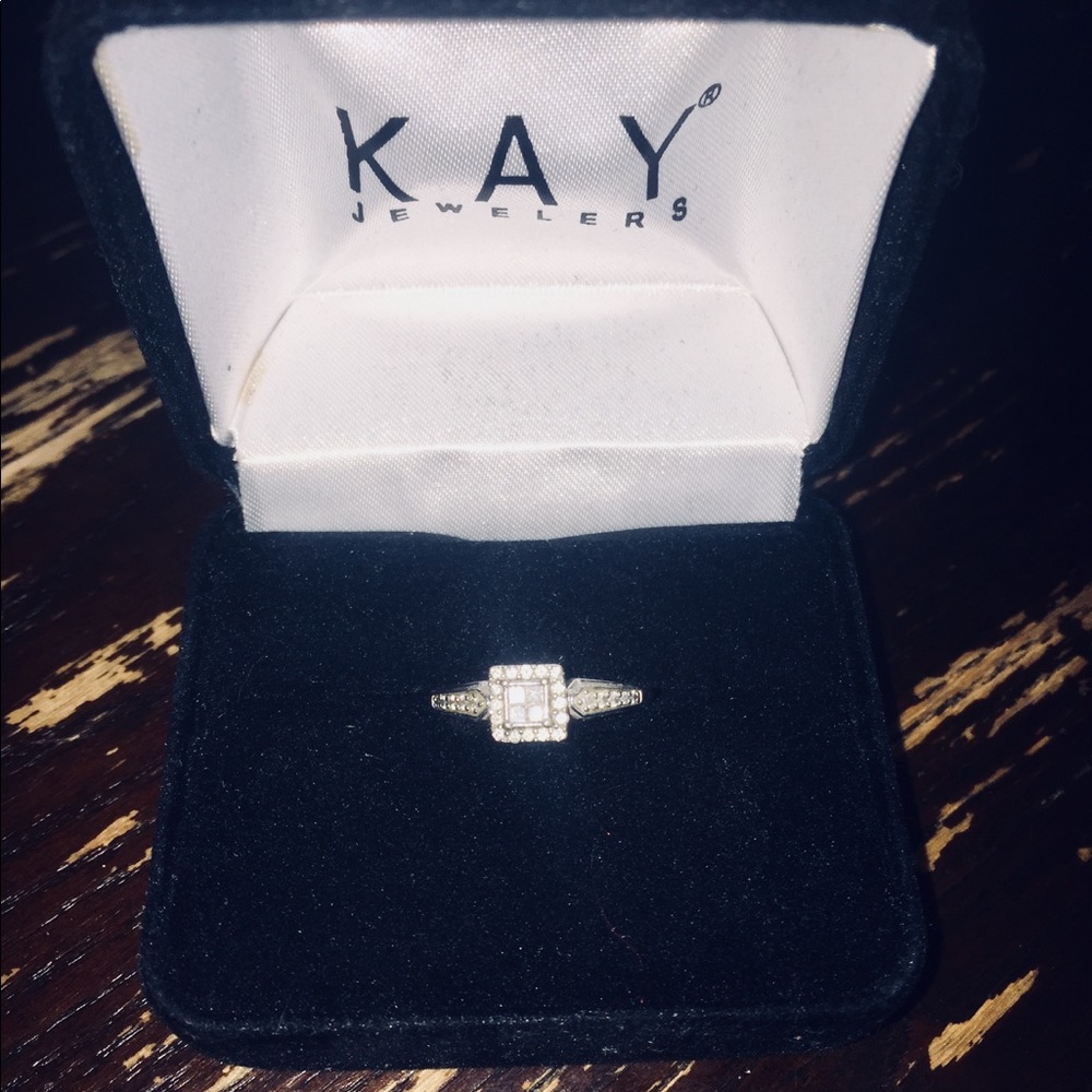 Wedding Ring Set - Picture 3 of 4